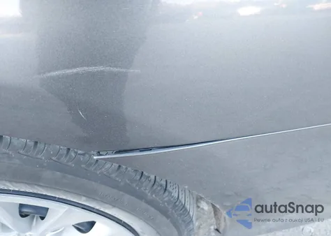 2015 Toyota Camry Le z USA, uszkodzony, nr VIN 4T1BF1FK4FU091664